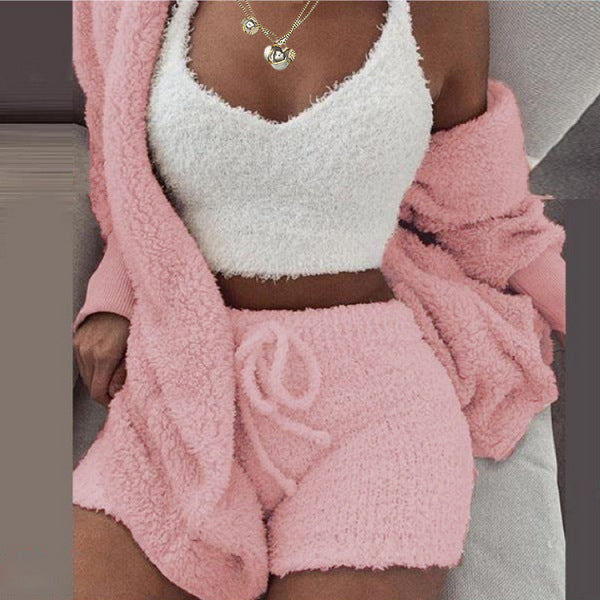 Conjunto de 3 Piezas de Ropa Plush para Dama - Cómodo y Elegante — foto 1