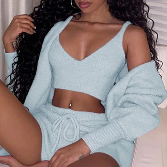 Set Pijama Mujer 3 Piezas Crop Top Manga Larga y Shorts — foto 2